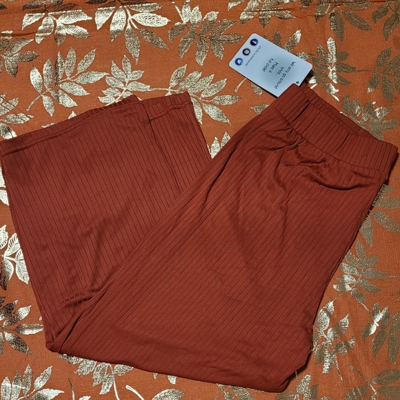 Full Circle Trends Fall Rust Orange Super Soft Cropped Lounge Size Medium - Picture 3 of 10
